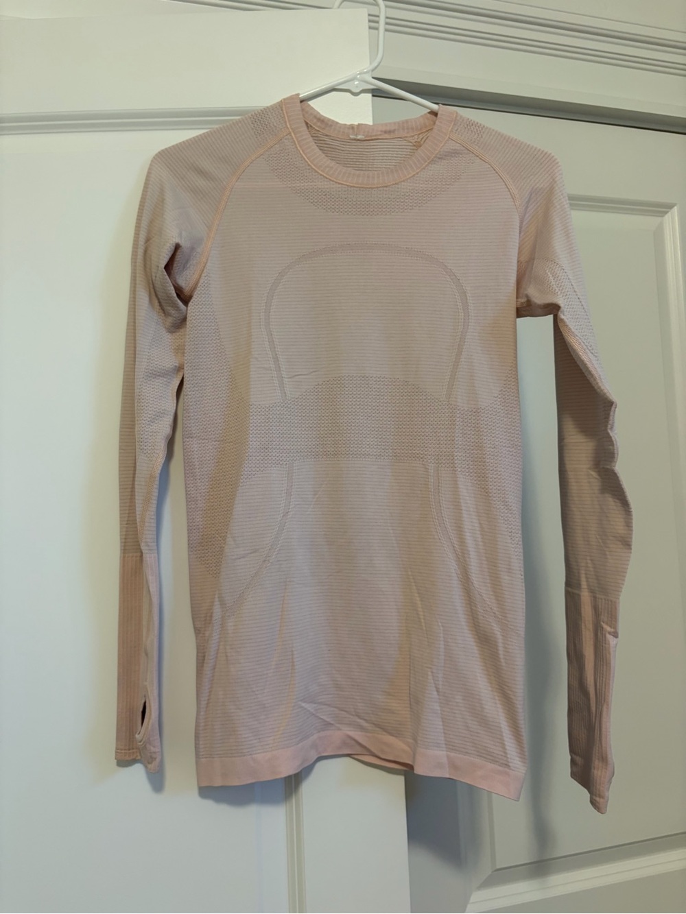 lululemon athletica Long Sleeve Seamless Top in Light Pink